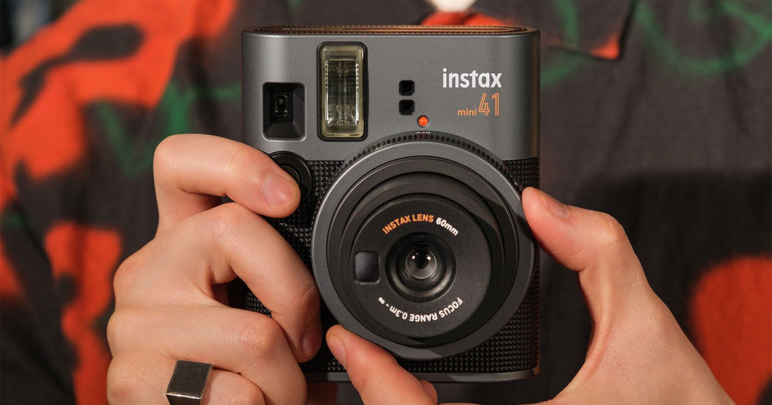 Fujifilm Instax Mini 41 Instant Camera